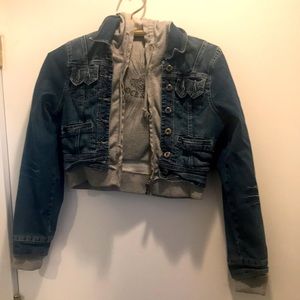Cropped denim jacket